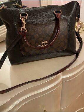 Coach Black Leather Shoulder Bag with Signature Brown Pocket and Gold Hardware